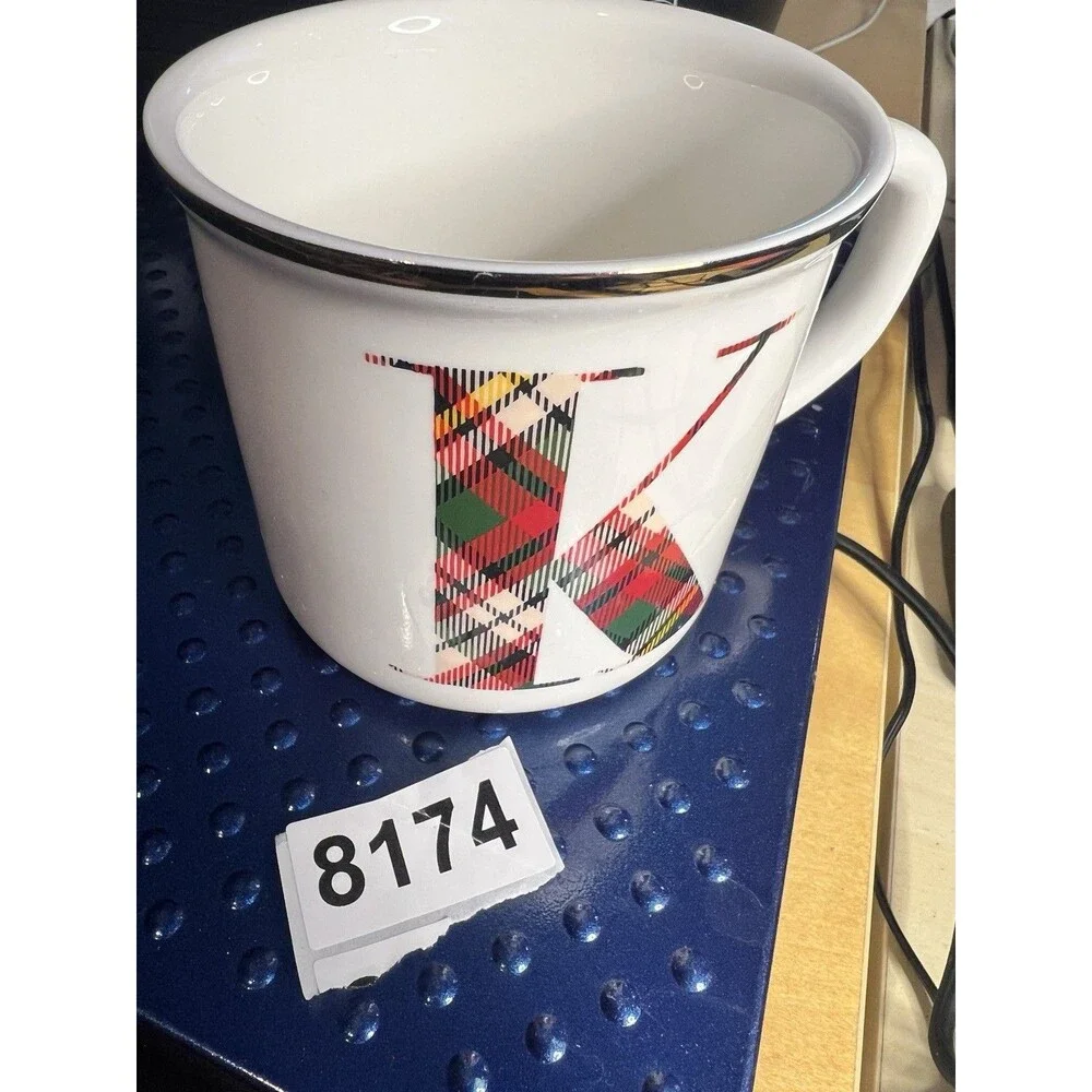 POTTERY BARN STEWART PLAID (k) INITIAL COFFEE MUG Christmas Red Green Table